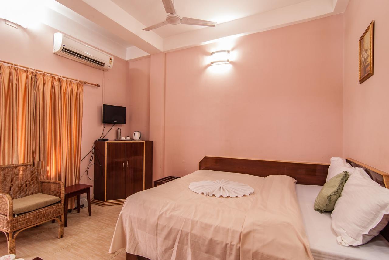 Hotel Jyoti Forbesganj Esterno foto