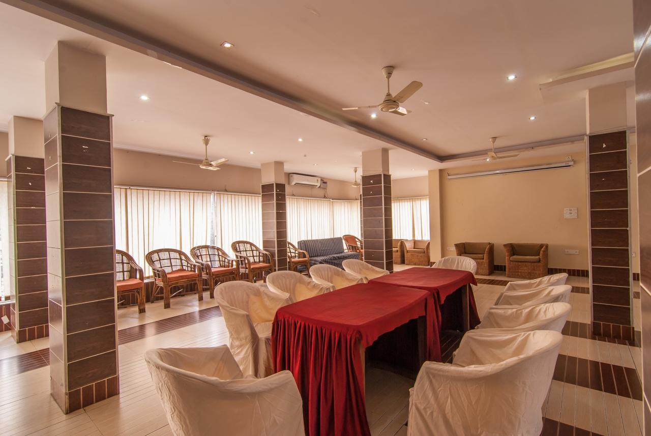 Hotel Jyoti Forbesganj Esterno foto