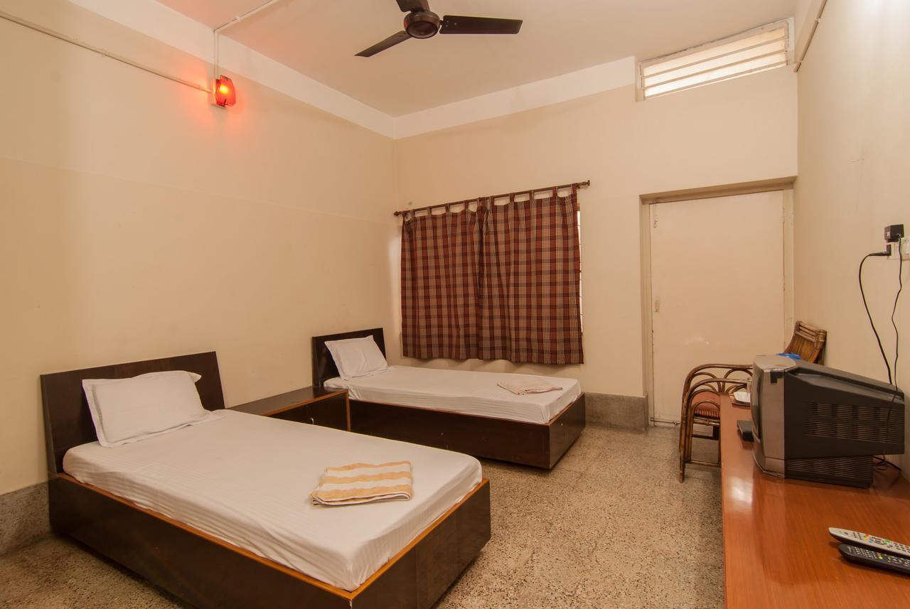 Hotel Jyoti Forbesganj Esterno foto